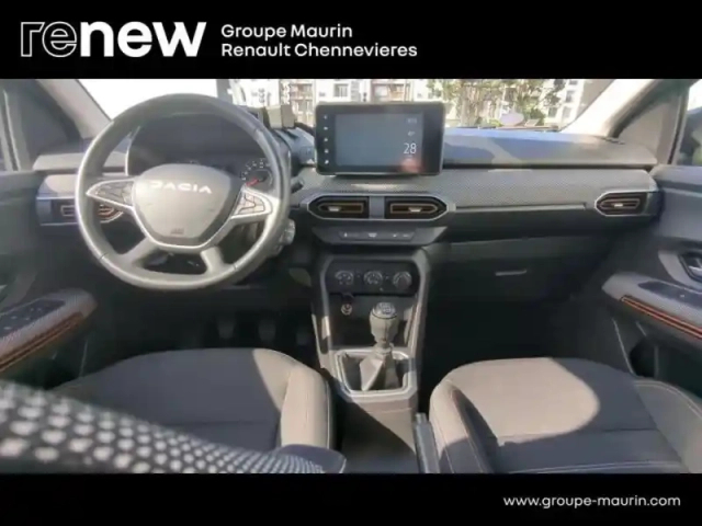 Dacia Sandero 1.0 tce 110ch stepway expression — photo 11