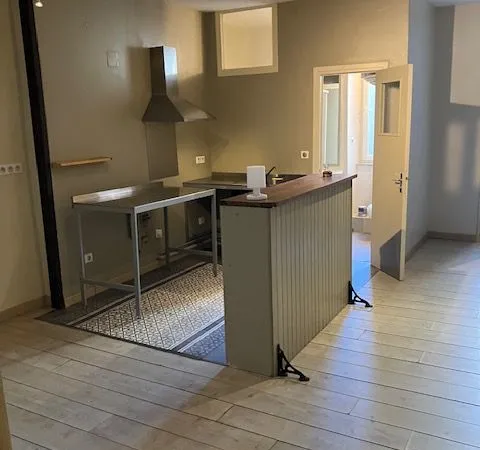 Particulier vend app quartier cathédrale