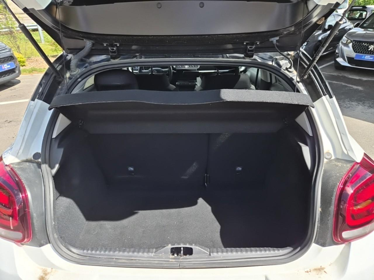 Citroën C3 1.2 puretech 83ch s&s shine — photo 6