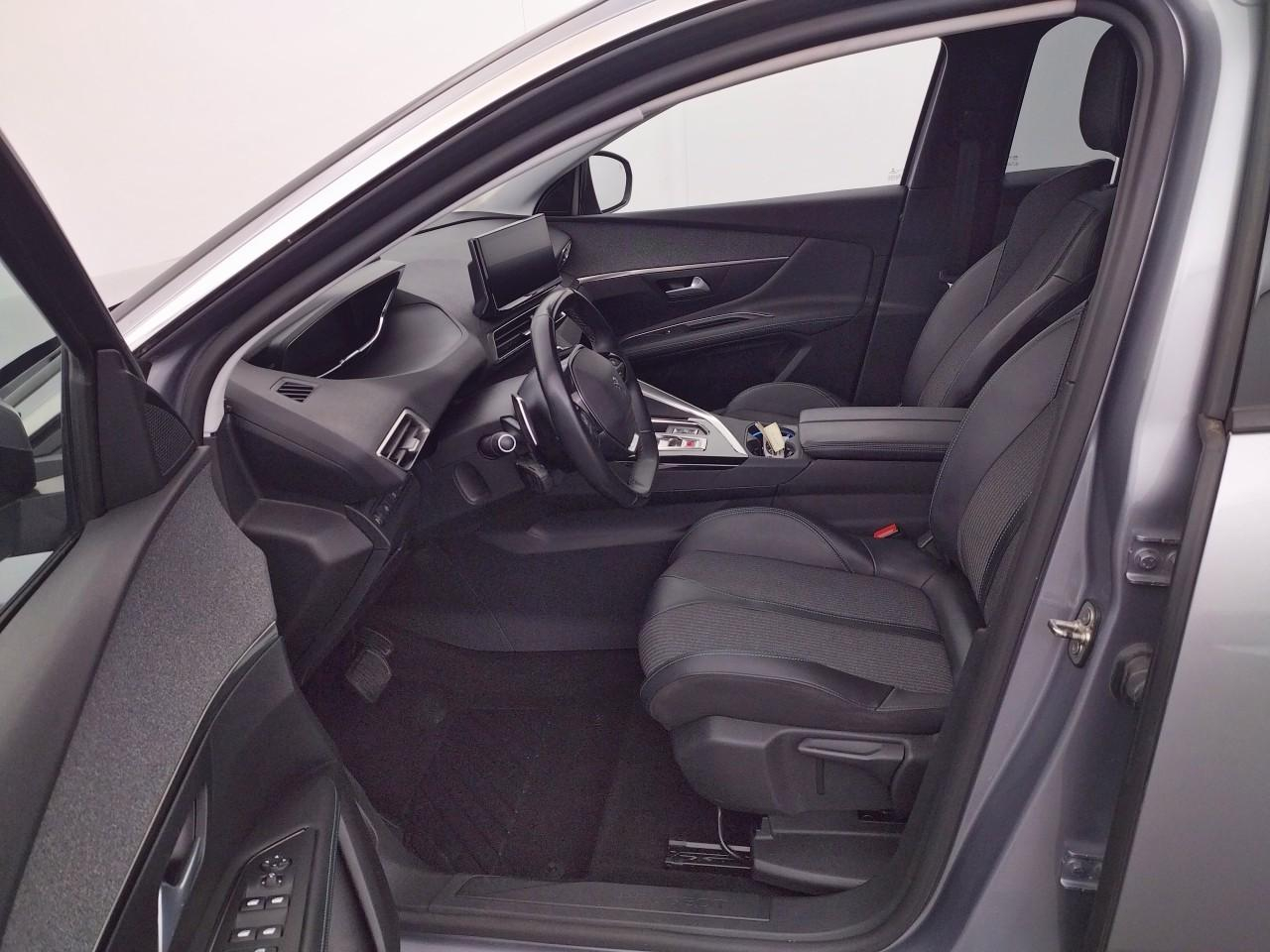 Peugeot 3008 hybrid 225 e-eat8 allure pack — photo 10