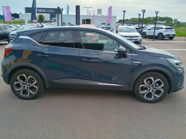 Renault Captur e-tech plug-in 160 - 21 — photo 5