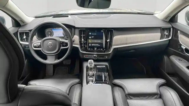 Volvo V90 t8 awd recharge 303 + 87 ch geartronic 8 — photo 5