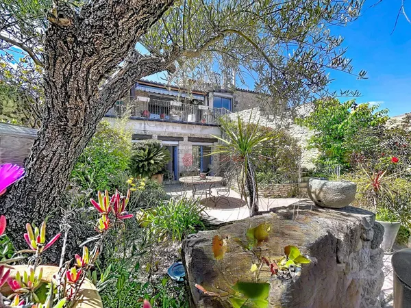 Maison bourgeoise 15 pièces 180 m²
