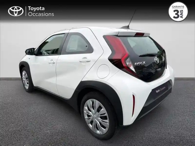 Toyota Aygo X 1.0 vvt-i 72ch dynamic my23 — photo 8