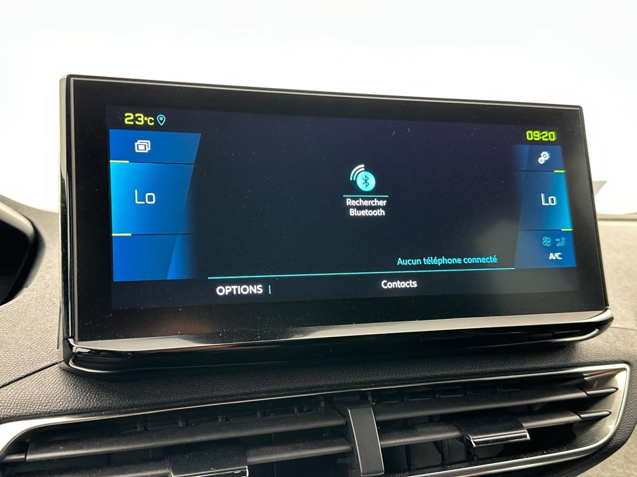 Peugeot 3008 hybrid 225 e-eat8 gt pack — photo 24