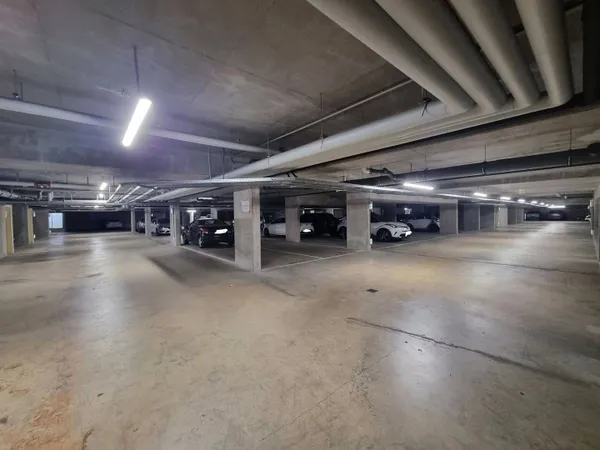 Parking 10 m²