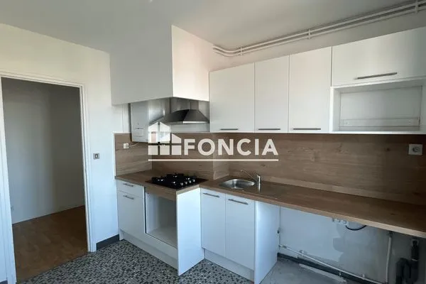 Appartement 4 pièces 79 m²