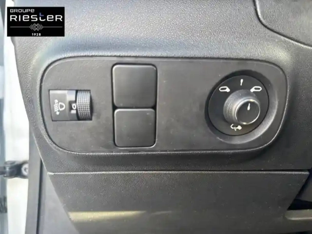 Citroën C3 bluehdi 100 s&amp;s bvm6 — photo 63