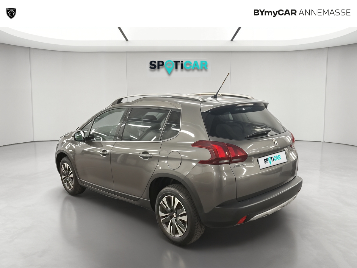 Peugeot 2008 PureTech 110ch S&amp;S EAT6 — photo 3