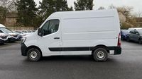 Renault Master F3500 L1H2 2.3 Blue dCi 135ch Confort Euro6 — photo 8