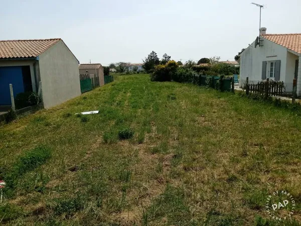 Terrain 1061 m²