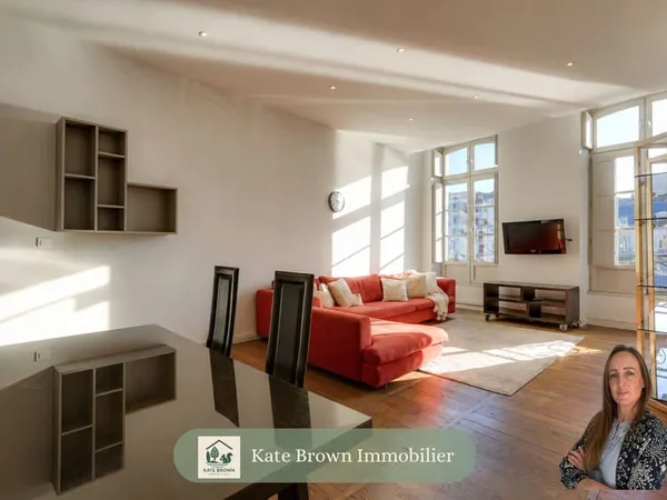 Superbe Appartement T3 avec Vue Imprenable sur la Nive au Coe