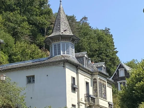 Très Jolie maison de maître