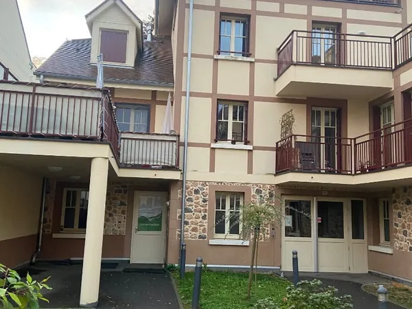 APPARTEMENT 2 PIECES 43 M² / TERRASSE