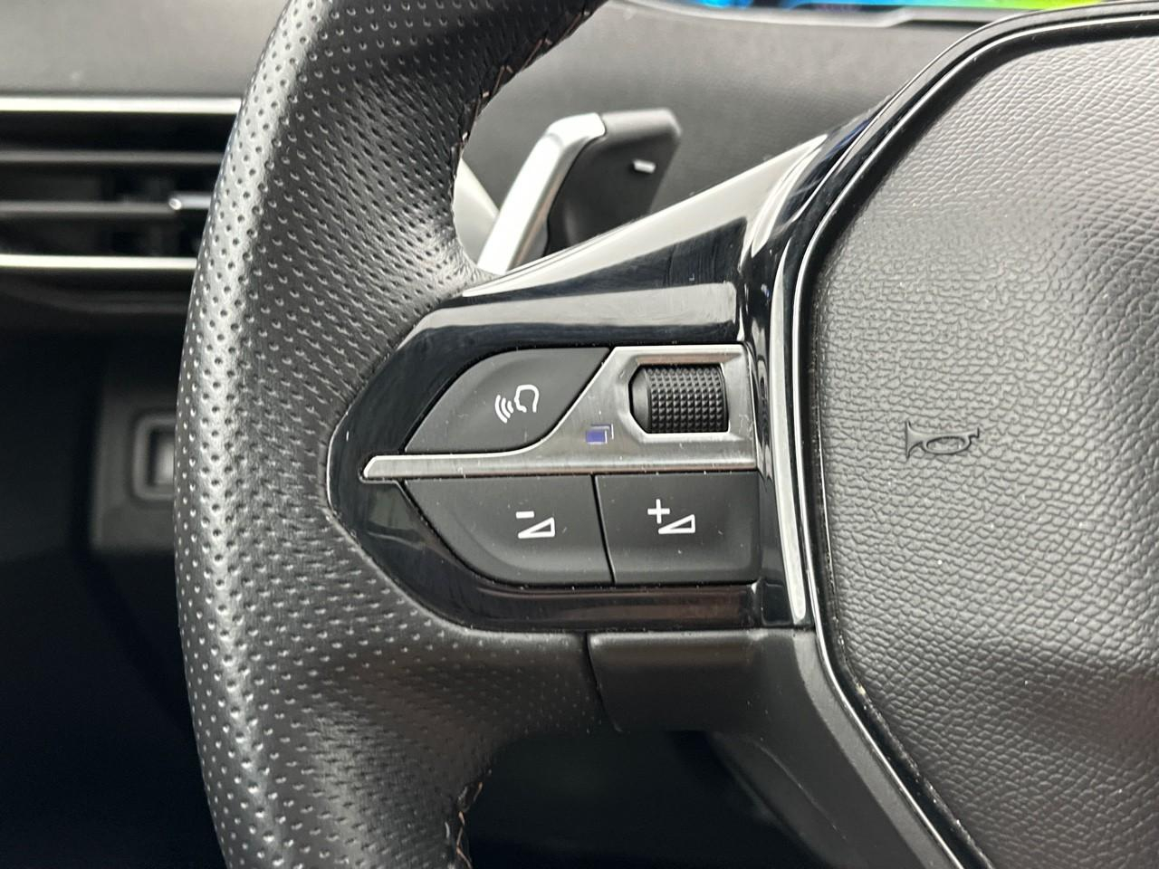 Peugeot 3008 hybrid 225 e-eat8 gt pack — photo 20