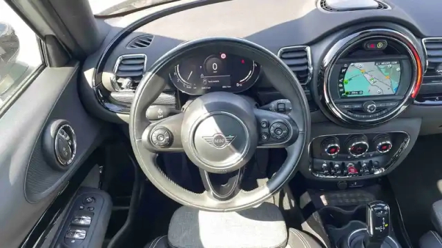 Mini Mini clubman cooper 136 ch dkg7 — photo 6