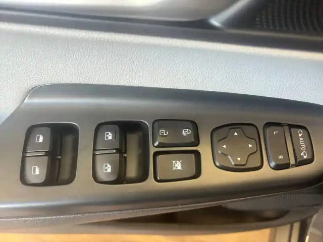 Hyundai Kona electrique 64 kwh - 204 ch — photo 22