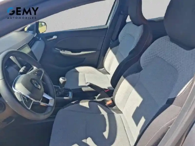 Renault Clio tce 90 — photo 9