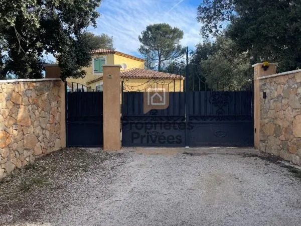 Villa 170 m² + T2 50m2 indépendant -Terrain 5 000 m² - Piscine - Fort potentiel locatif - Saint Maxi