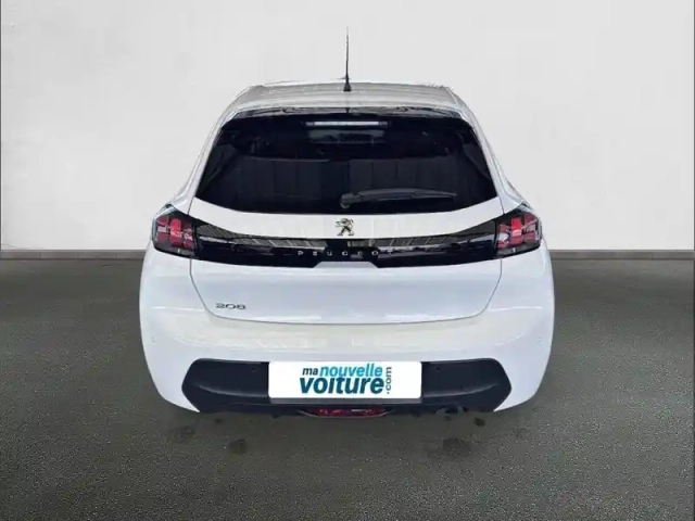 Peugeot 208 puretech 75 s&amp;s bvm5 — photo 5