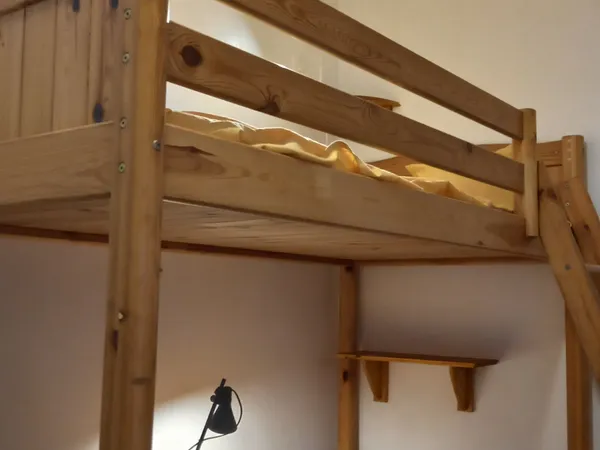 Loue studio meublé - 10m²