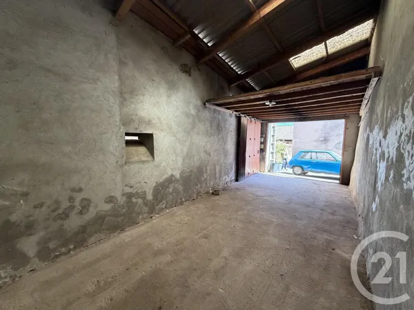 Parking/Garage/Box 35 m²