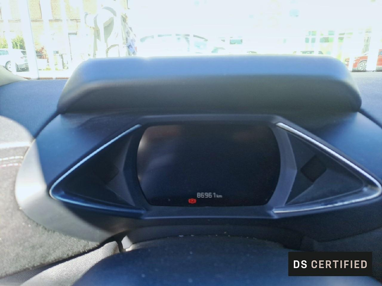 Ds Ds 3 crossback bluehdi 110 bvm6 performance line — photo 13