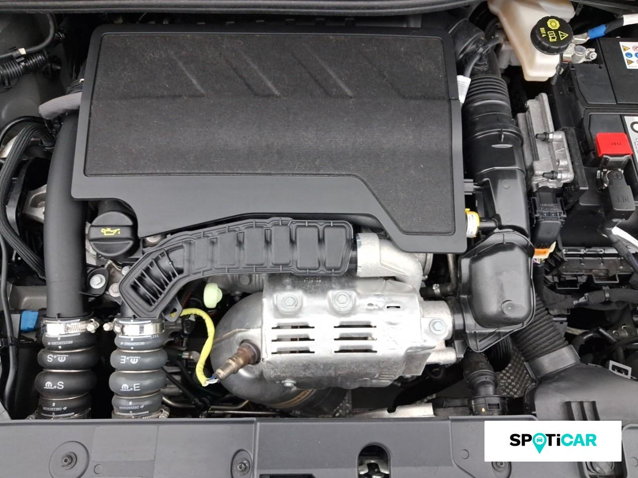 Peugeot 208 1.2 puretech 100ch s&s allure — photo 20