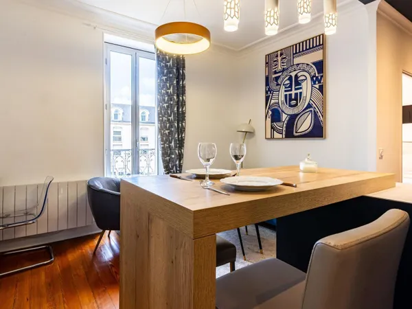 Appartement coup de coeur entièrement rénové + parking