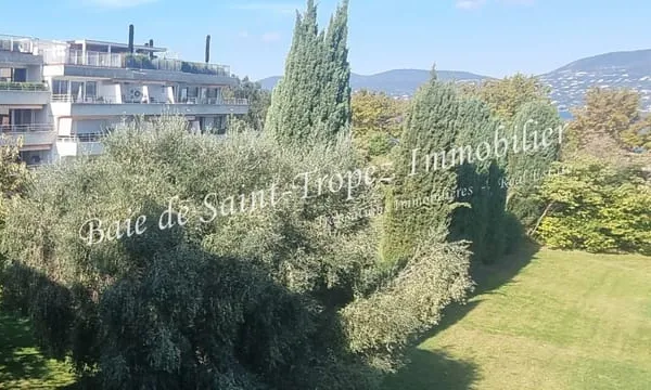 Très bel appartement de 75m2 dans résidence de standing avec piscine