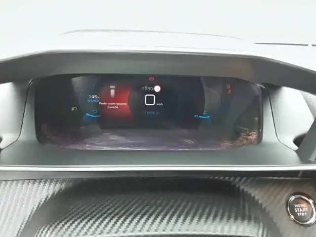 Peugeot 208 puretech 100 s&amp;s bvm6 — photo 5