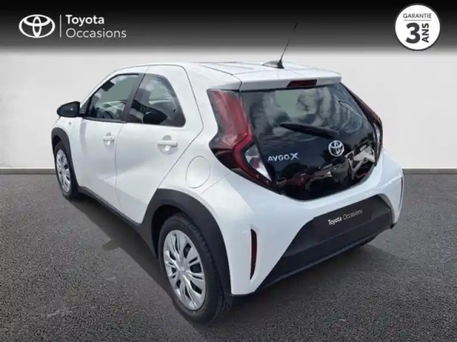 Toyota Aygo X 1.0 vvt-i 72ch dynamic my24 — photo 2