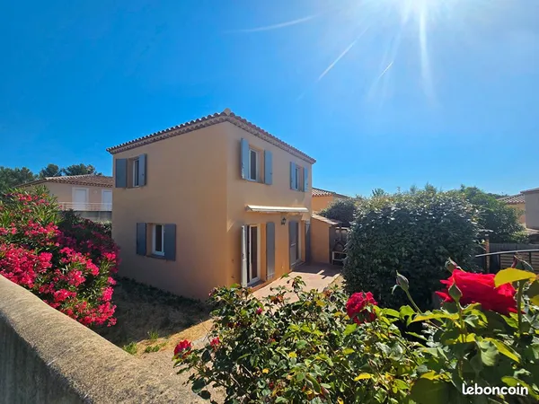 Villa 4 pièces 85 m²