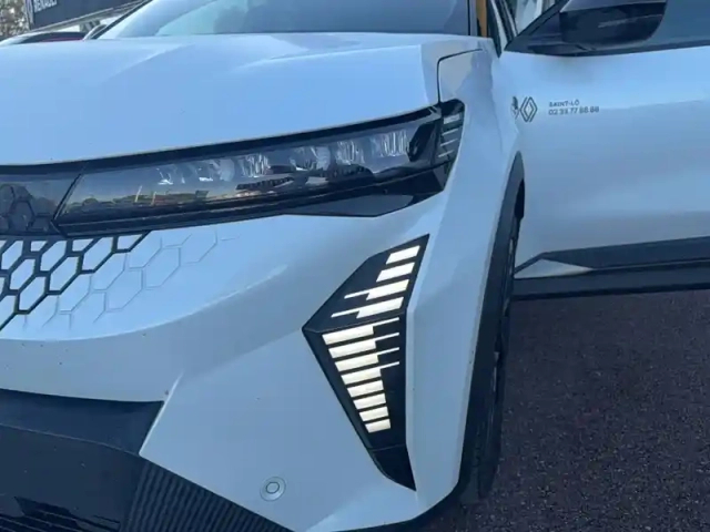 Renault Scenic e-tech électrique 220 ch grande autonomie — photo 14