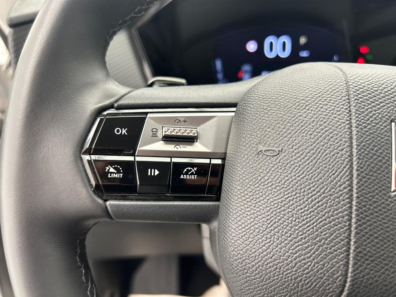 Ds Ds 4 hybride 136 e-dct6 pallas — photo 24