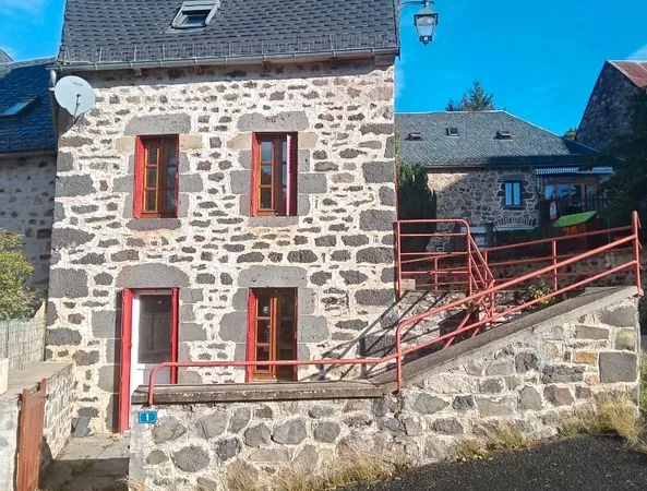 A louer petite Maison de village