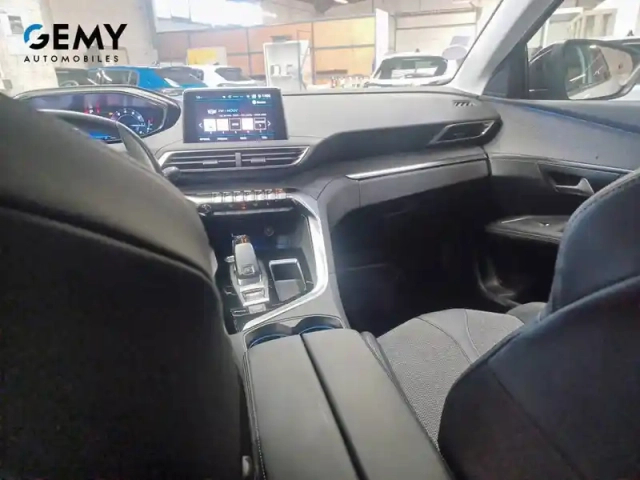 Peugeot 3008 1.2 puretech 130ch s&amp;s eat6 — photo 25