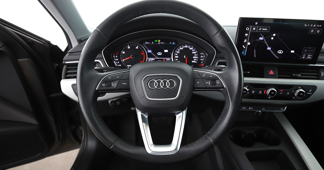Audi A4 Avant — photo 29