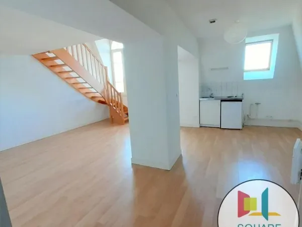 Appartement 1 pièce 64 m²