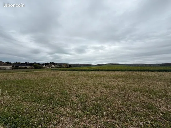 Terrain 1640 m² VAUX SUR EURE