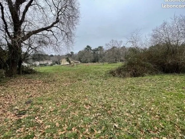 Terrain 600 m² Martillac
