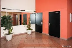 Ds Res sécurisé proche Fac Droit : T1 Meublé 31m2 Lumineux au calme+ place parking ss sol
