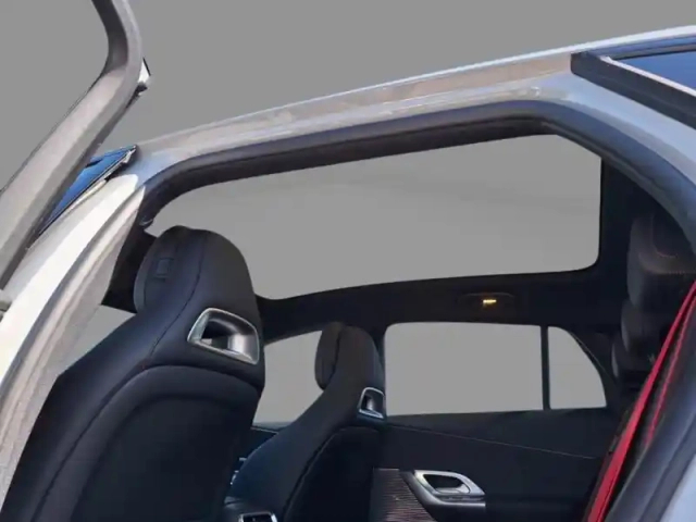 Mercedes Glc 400 4matic avec technologi — photo 18