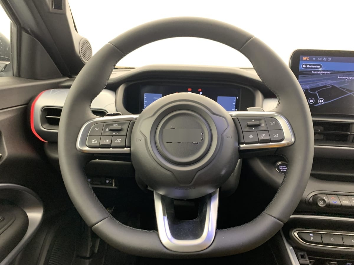 Jeep Avenger — photo 14
