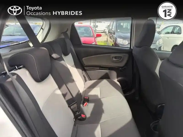 Toyota Yaris 70 vvt-i ultimate 5p — photo 7