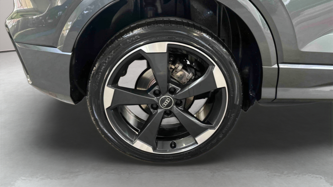 Audi Q2 35 TFSI 150 S tronic 7 — photo 20