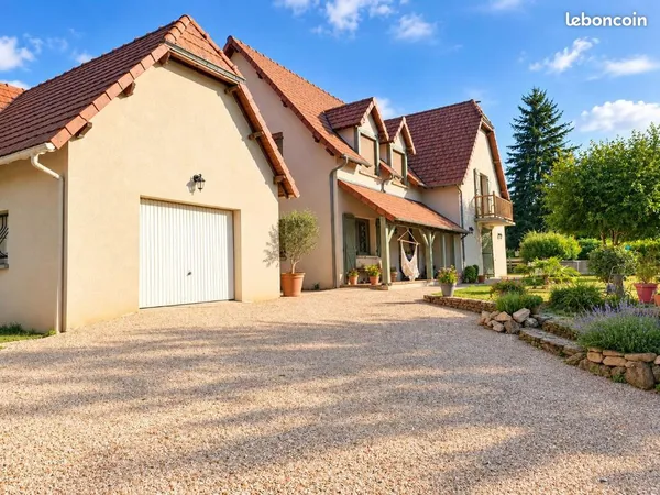 Maison 4 chambres , véritable havre de paix