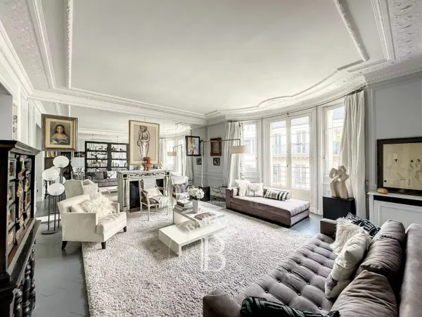 Le service location de la Maison BARNES vous propose ce bien :