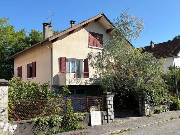 Vends maison de ville