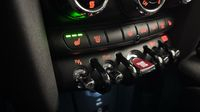 Mini Mini Cooper 136ch Edition Premium Plus BVA7 — photo 27